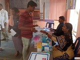 eyecare_and_eyetreatment_to_the_rural_poor_6